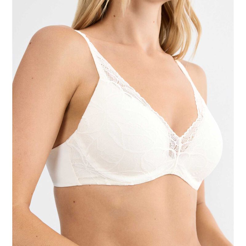 Triumph Body Make-Up Illusion Lace Wired Padded Bra image number 2